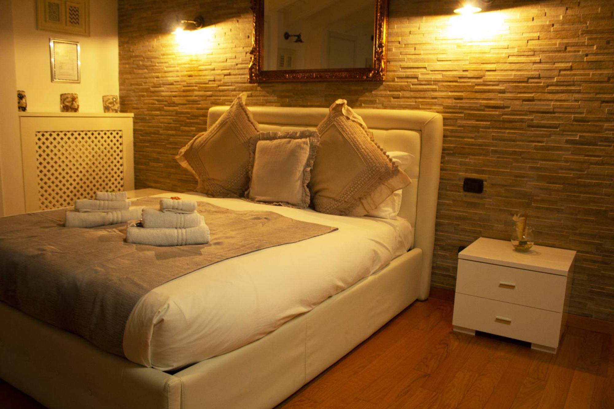 Bb Tortona Bed and Breakfast Milano Eksteriør billede