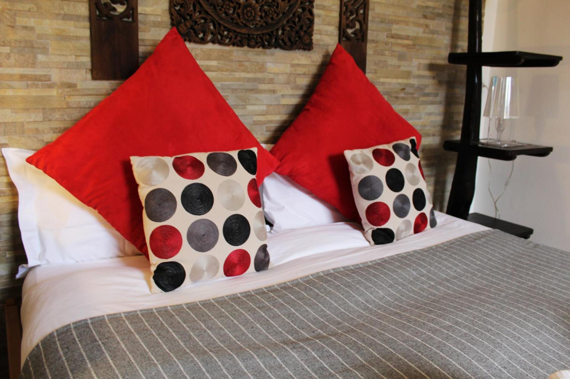 Bb Tortona Bed and Breakfast Milano Eksteriør billede