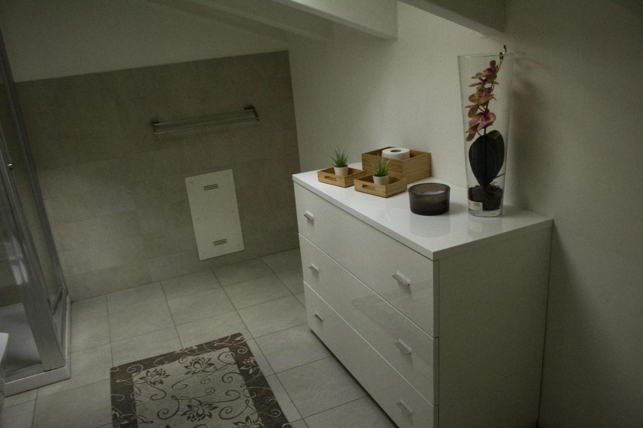 Bb Tortona Bed and Breakfast Milano Eksteriør billede